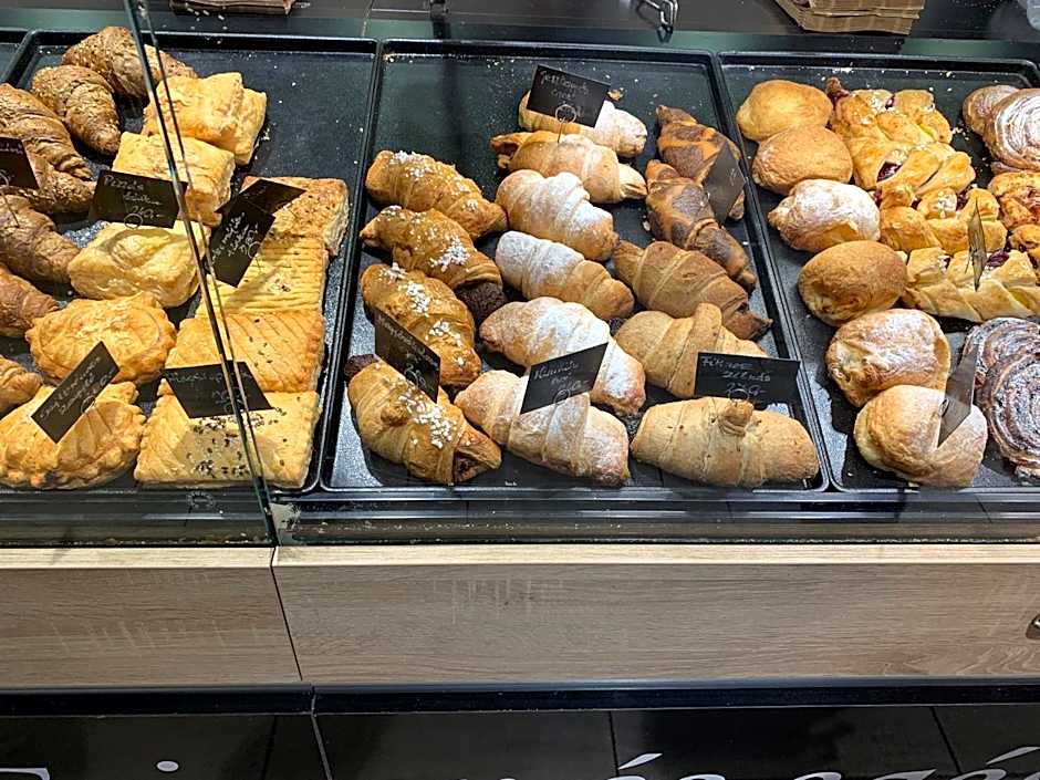 GRACIA APARTMENT HOUSE