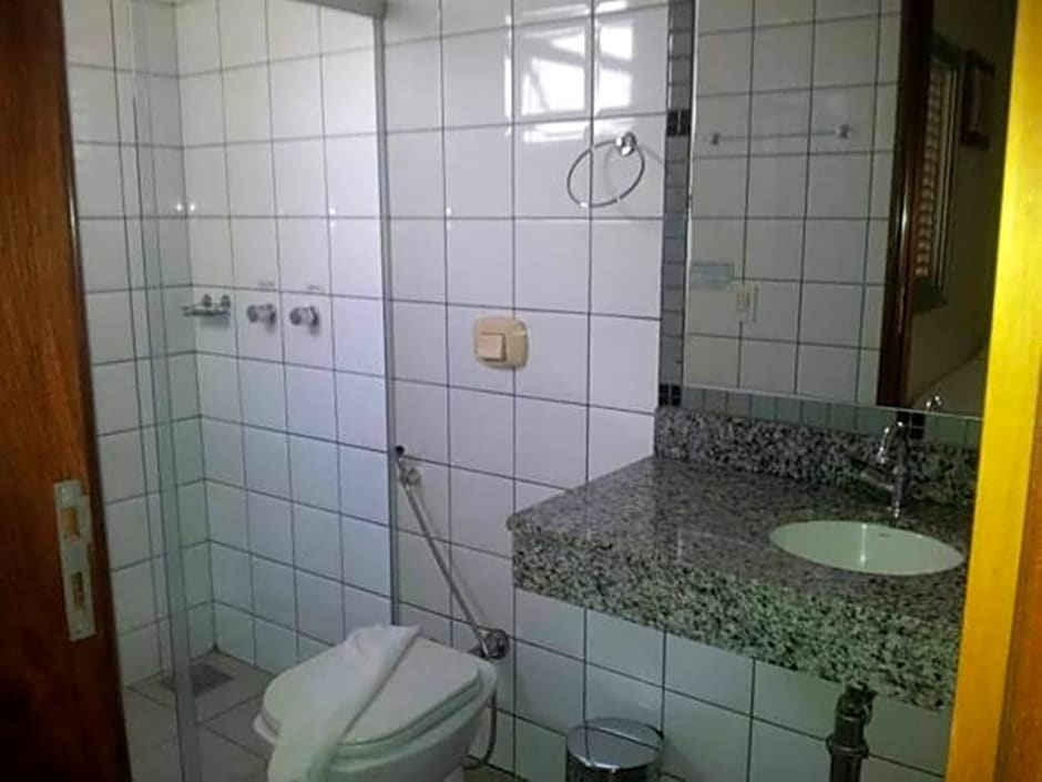 Canada Hotel - Rio Verde (Go)