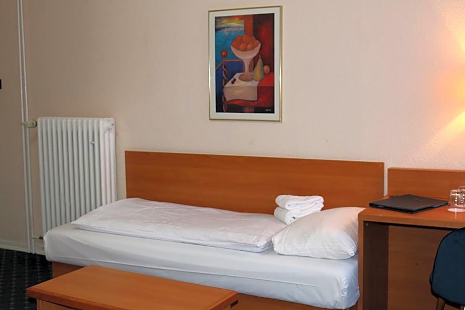 Elbbrücken Hotel