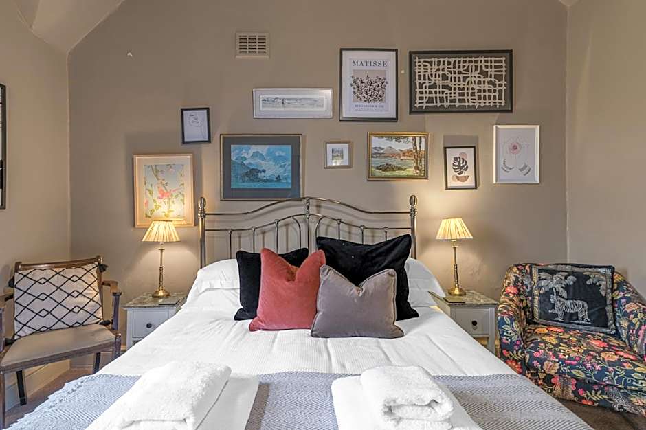 1869 - Room Only Boutique Townhouse