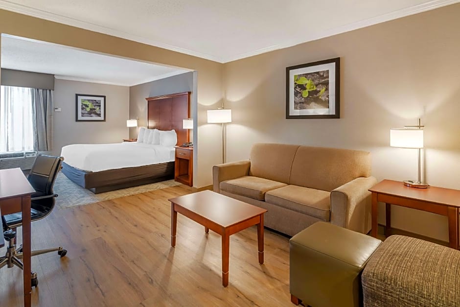 Best Western Plus Liverpool - Syracuse Inn & Suites