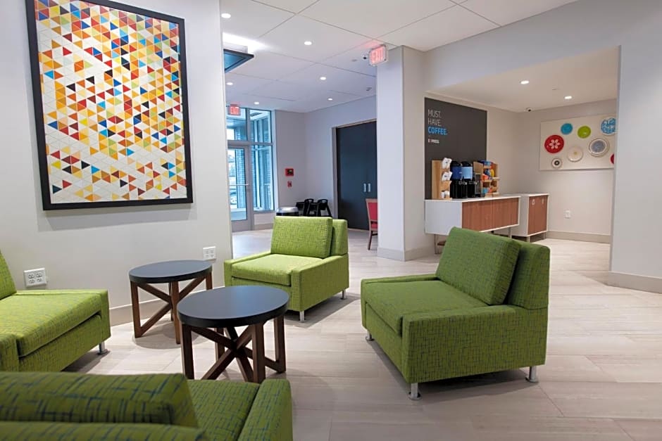 Holiday Inn Express And Suites Jersey City - Holland Tunnel By IHG