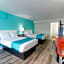 Howard Johnson by Wyndham Virginia Beach At The Beach