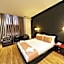 Aurelis Hotel