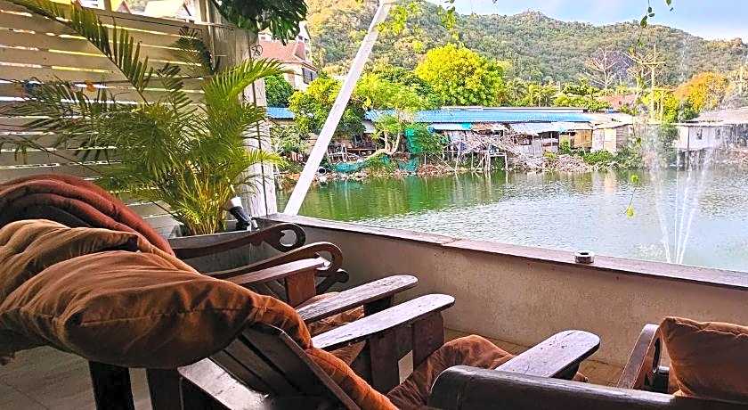 Hideout Hostel