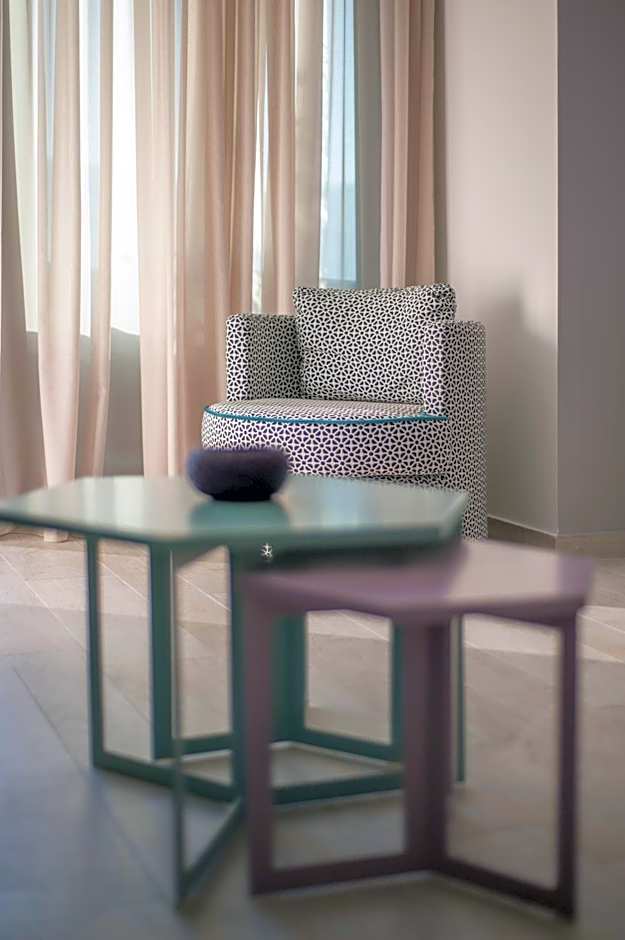 Royal Gardens Paradise