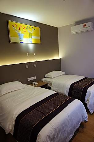 Standard Twin Room (No Window)