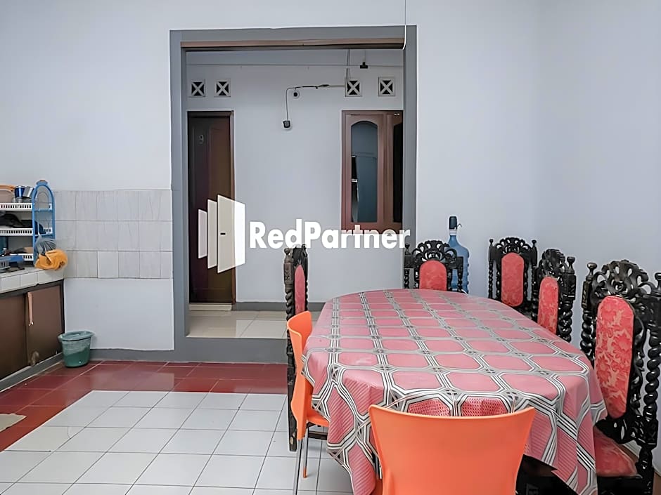 Pondok Damai Guest House Syariah Mitra RedDoorz