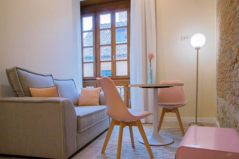 Apartamentos Naitly Málaga Teatro Romano