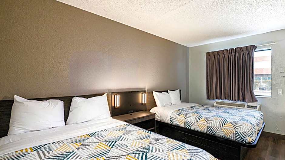 Motel 6-Wethersfield, CT - Hartford