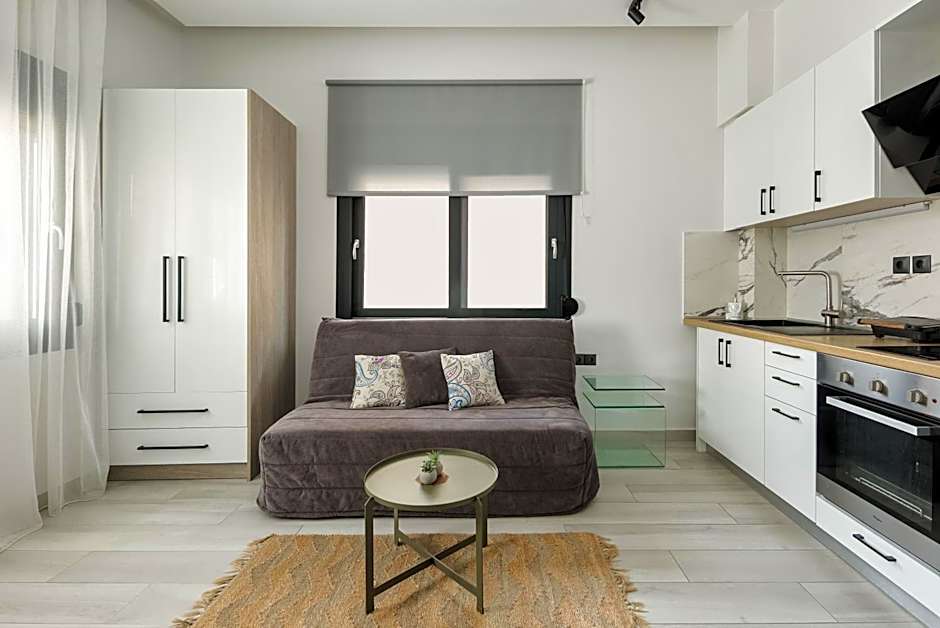 MELIGEO Suites Center of IOANNINA