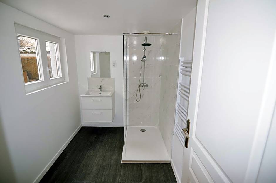 Studios Lsquare Residence AFPA