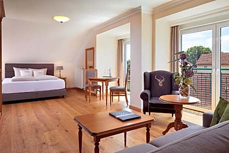 Suite with Garden View