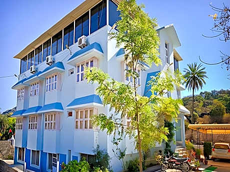 Hotel Blue Valley