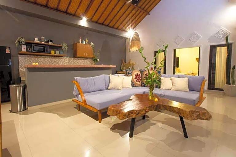 Castelu 3Br Villa in Bidadari Area