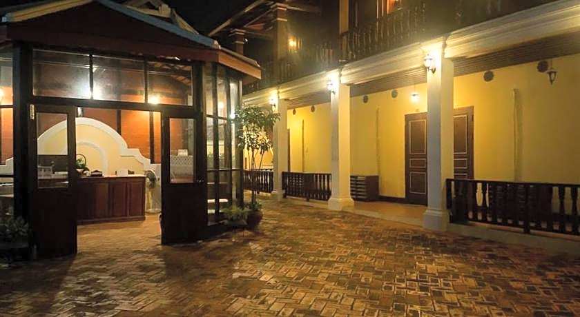 The View Pavilion Hotel