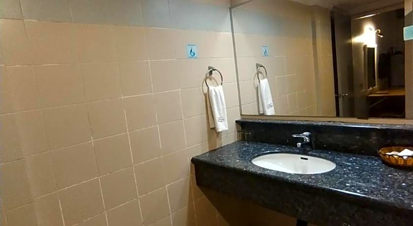 Hotel Deleeton KK