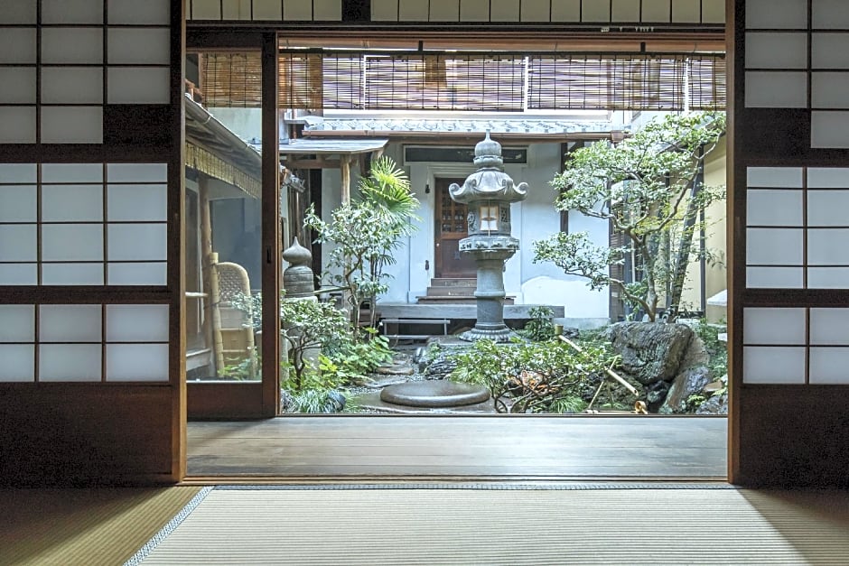 National important Cultural Ryokan TOSHIHARU
