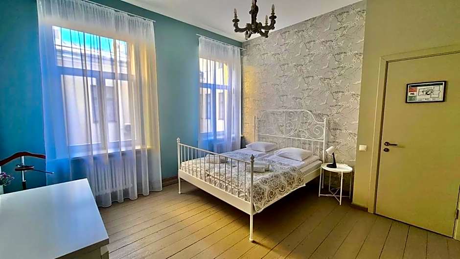 Blue Bird Boutique Hostel - Riga Old Town