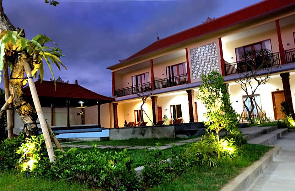 Tom's Inn Pecatu