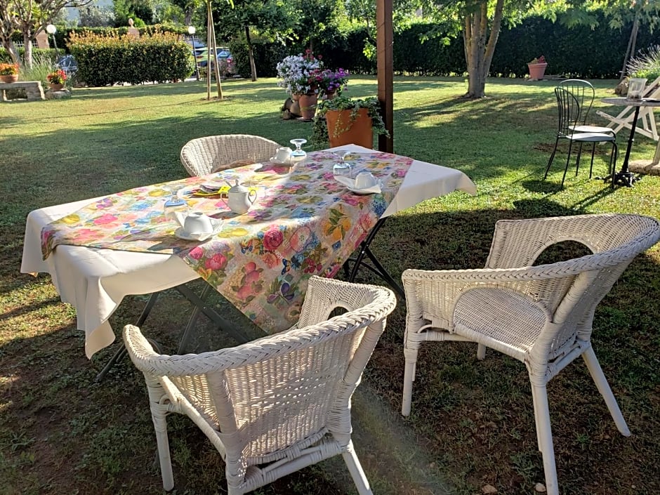 Marta Guest House