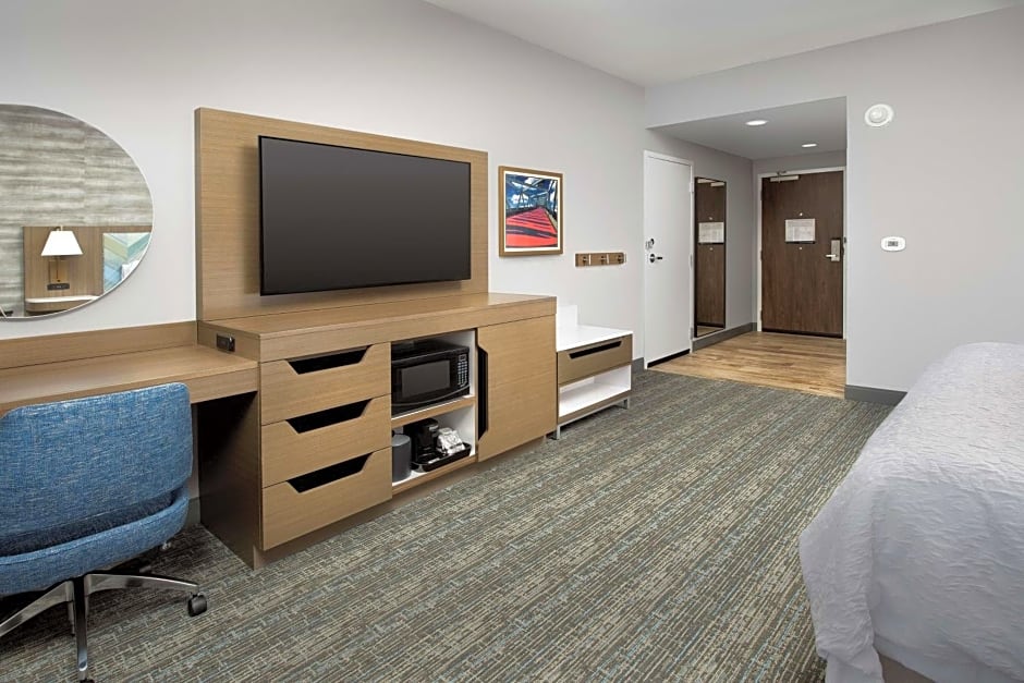 Hampton Inn By Hilton Boston Logan Airport Chelsea