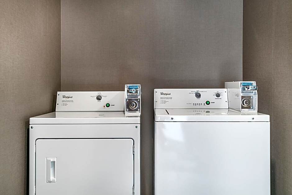 Comfort Inn & Suites Adrian