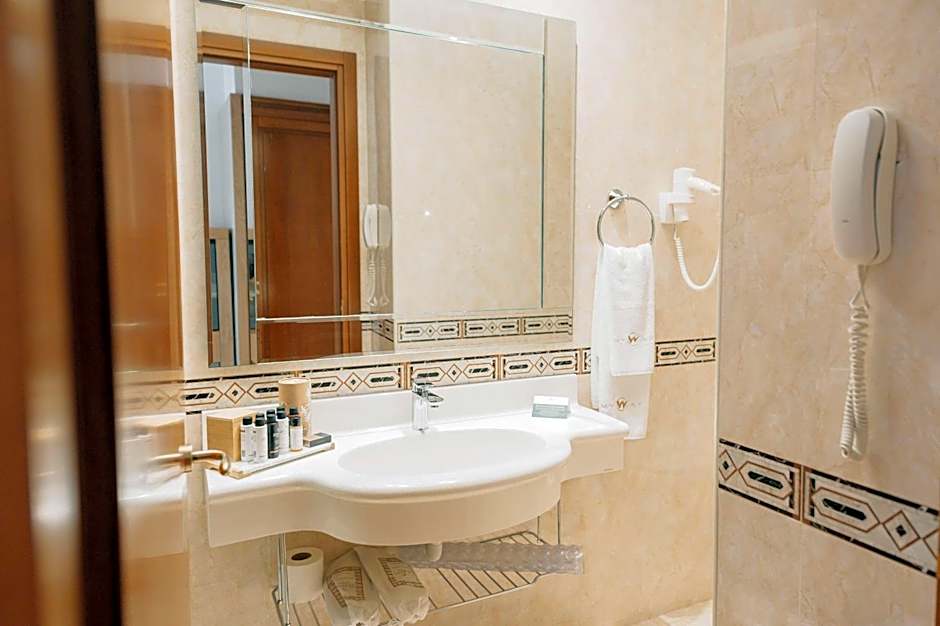 My Way Hotel & Events