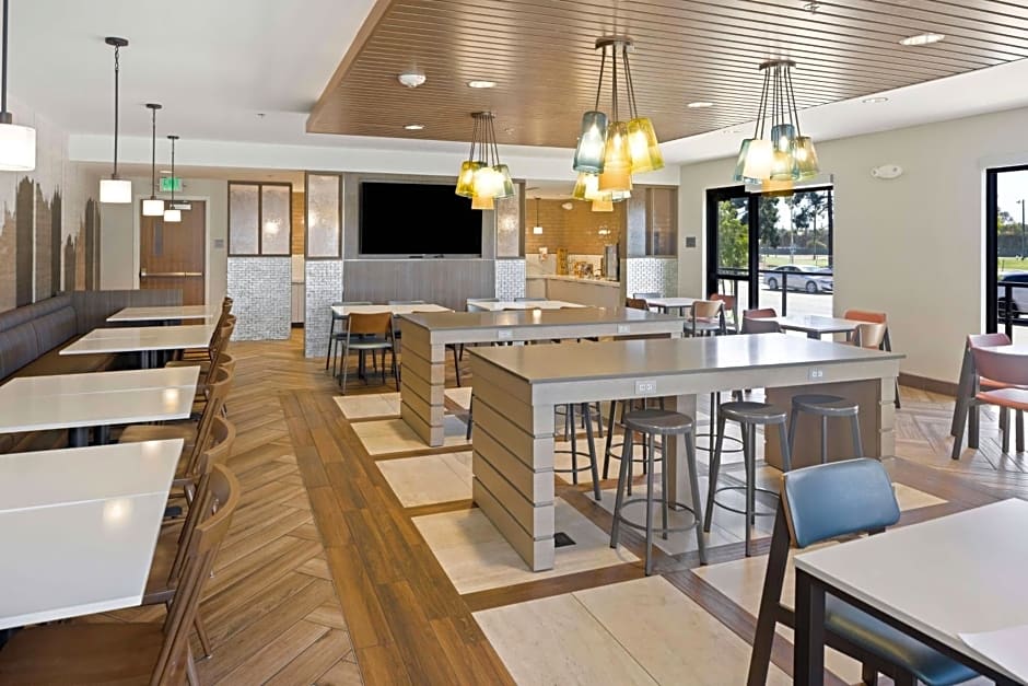 Fairfield Inn & Suites by Marriott San Diego Pacific Beach