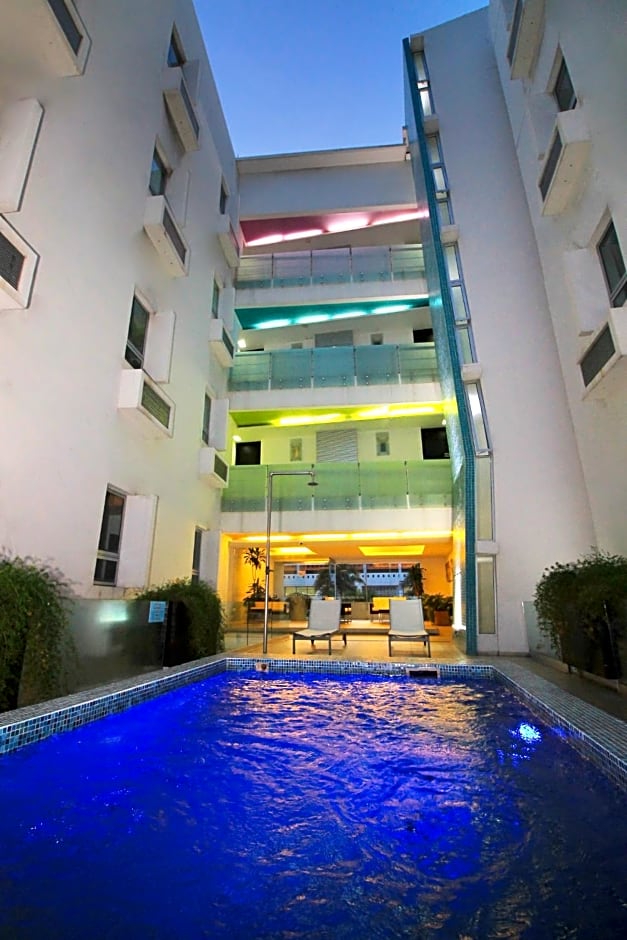 Nu Hotel