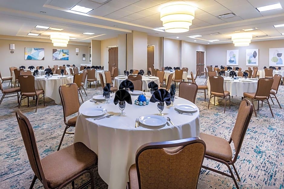 Hilton Garden Inn Roanoke