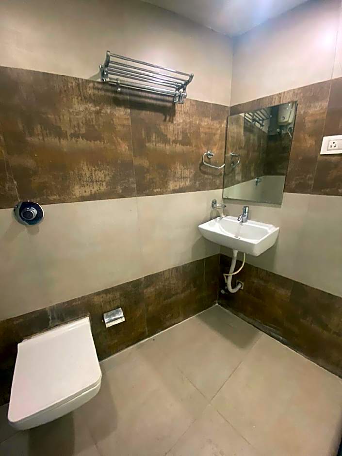 Garden Creek Residency