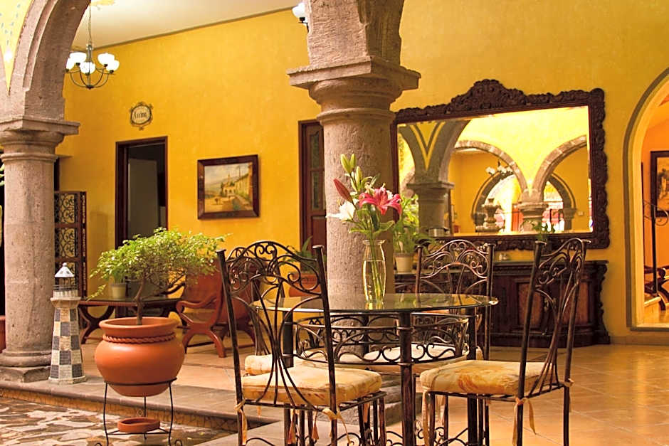 Hotel Casa Dulce Maria