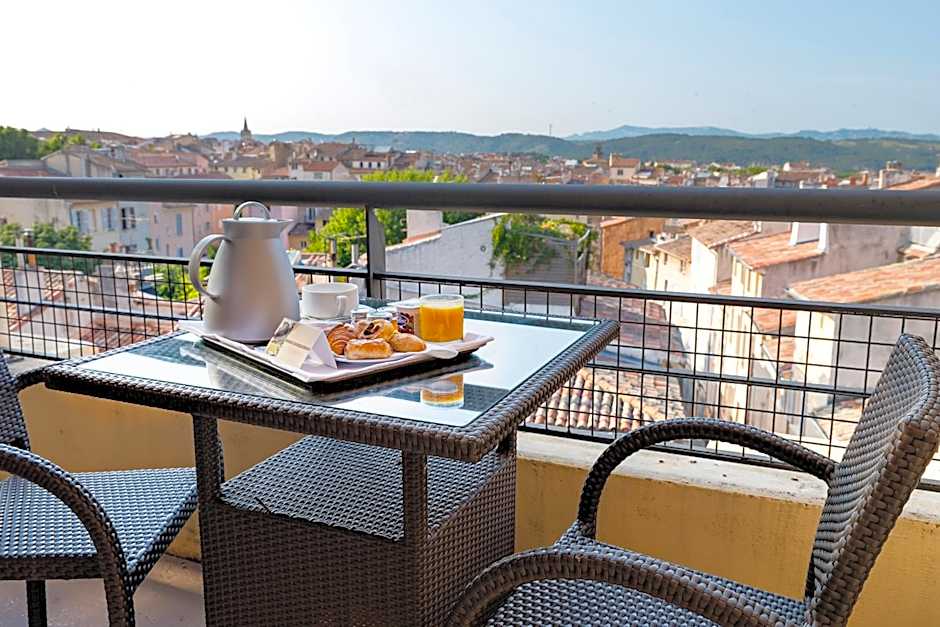 Aquabella Hotel & Spa