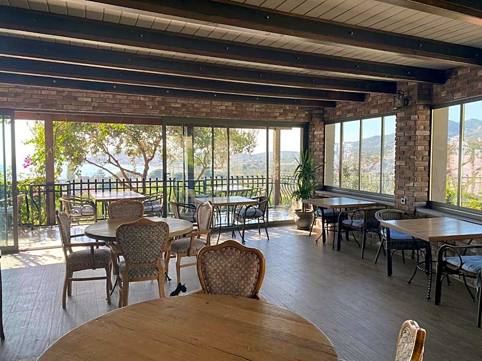 Assos Longevity Hotel