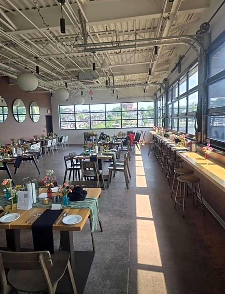 TRYP by Wyndham Pittsburgh/Lawrenceville