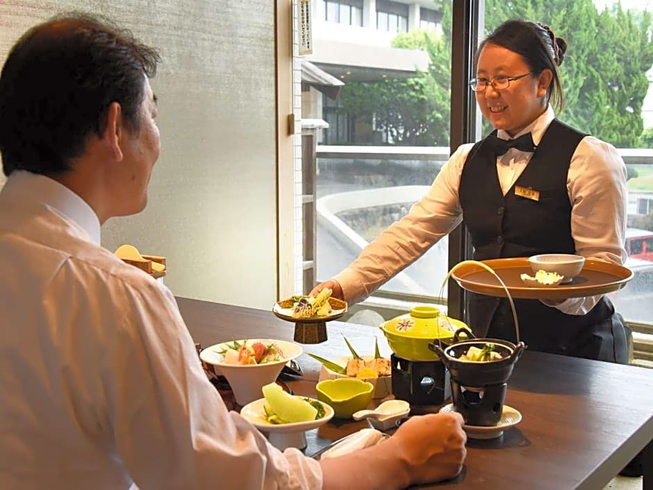 Tamana Onsen Hotel Shirasagi