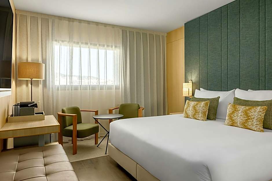 AC Hotel by Marriott Sants
