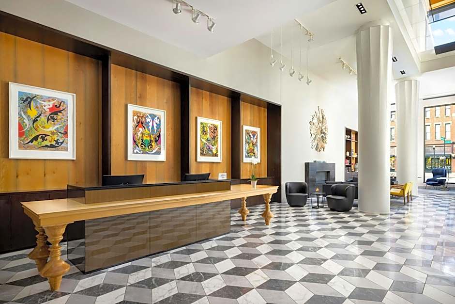 Le Meridien Columbus, The Joseph