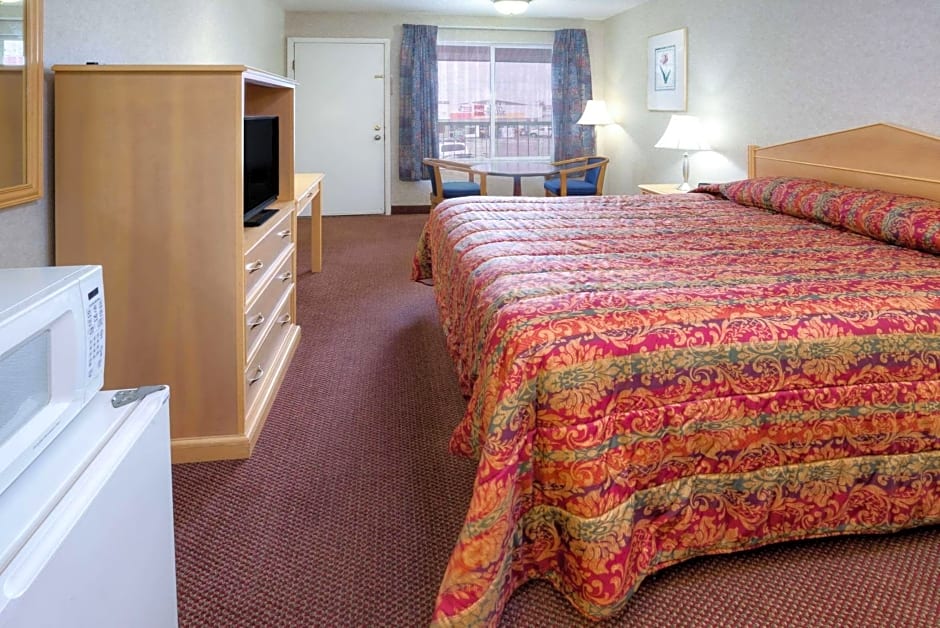 Knights Inn Pasco