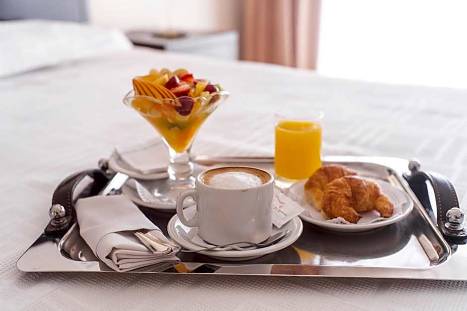 El Conquistador Hotel