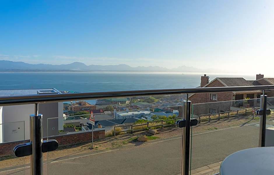 Bar-t-nique Guest House