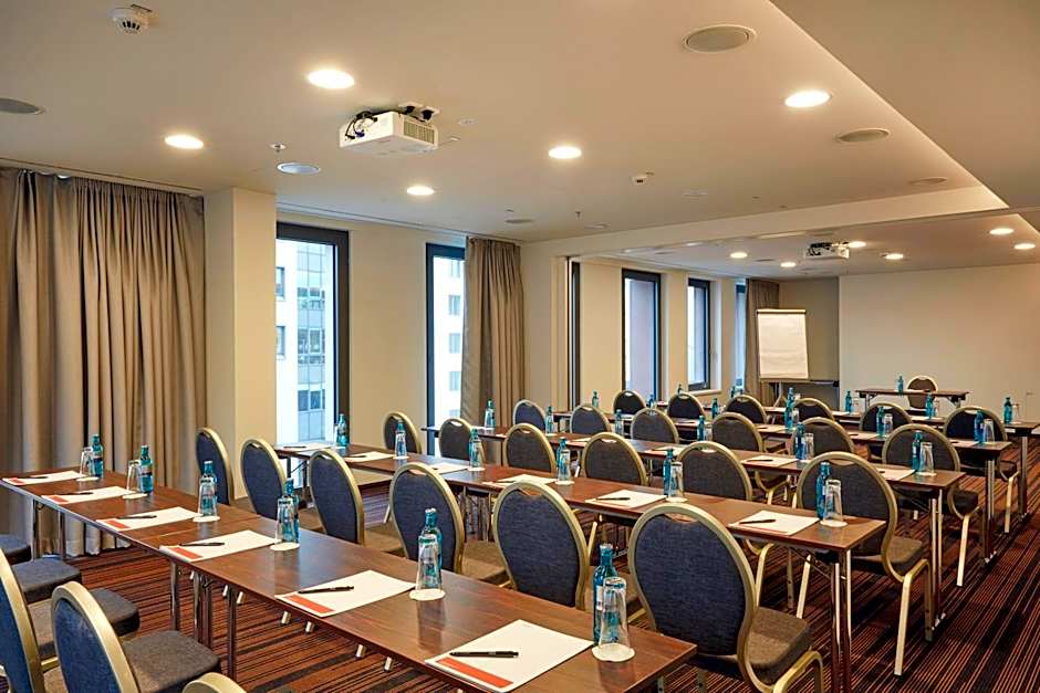 HYPERION Hotel Hamburg City, Trademark Collection by Wyndham