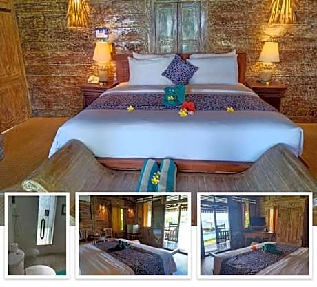 Wooden Cottage Sea Front