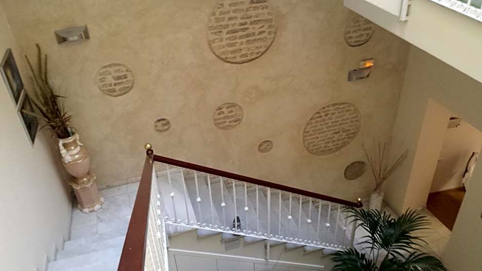 Hotel y Apartamentos Doña Lola