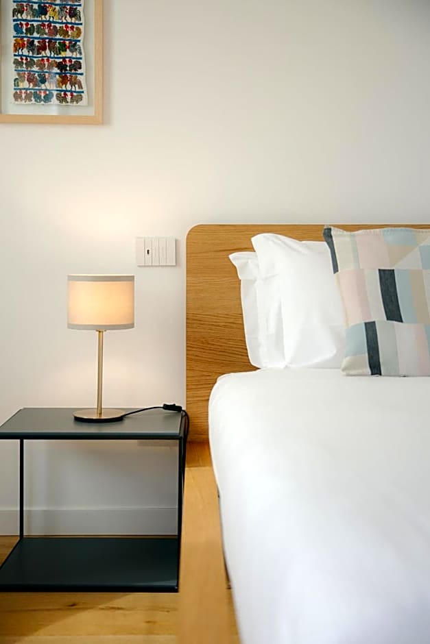 Stilla Rooms & Contemporary Cuisine
