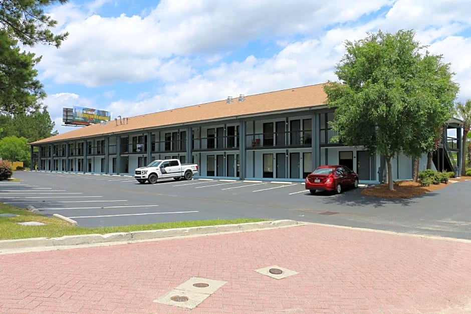 Baymont by Wyndham Ridgeland I-95