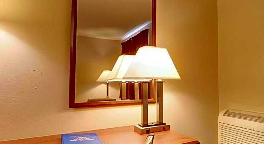 Americas Best Value Inn St. Louis South