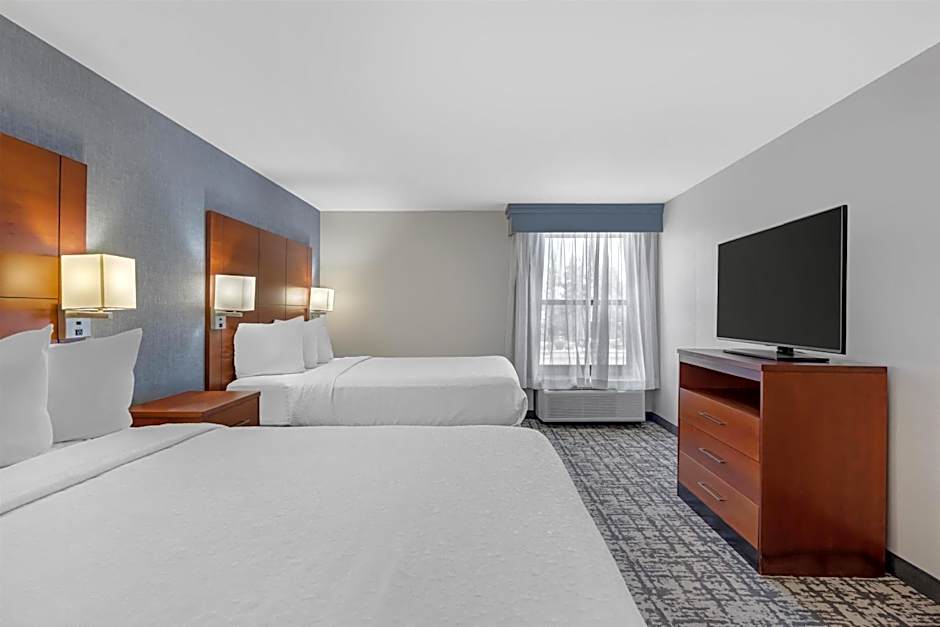 Best Western Plus Fresno Airport Hotel