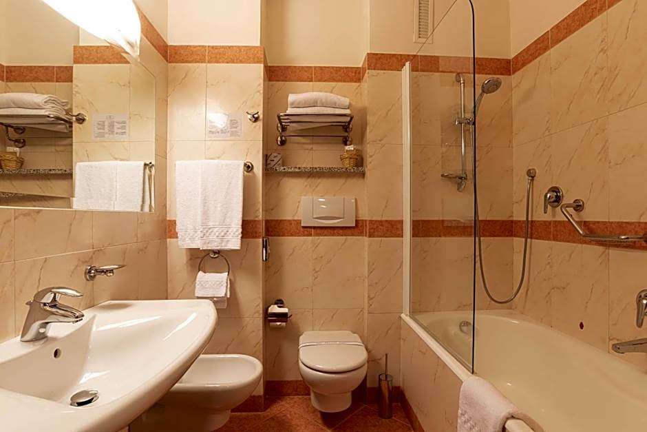 Nilhotel